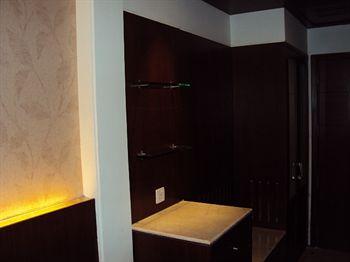 The Victoria Grand Hotel & Spa Kasauli Zewnętrze zdjęcie